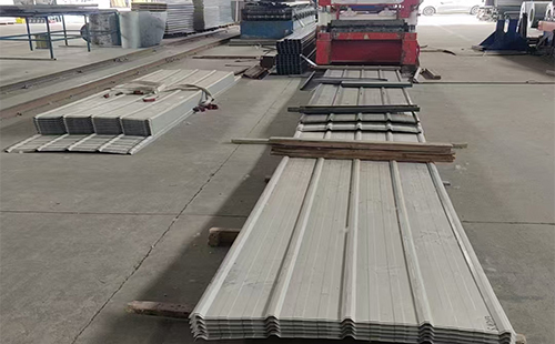 玉树彩钢岩棉板多少钱一平米？今日价格组成全解析