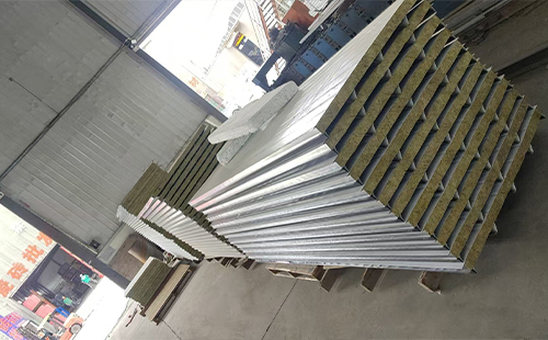 厂房改造选玉树彩钢岩棉夹芯板：防火厚度怎么挑